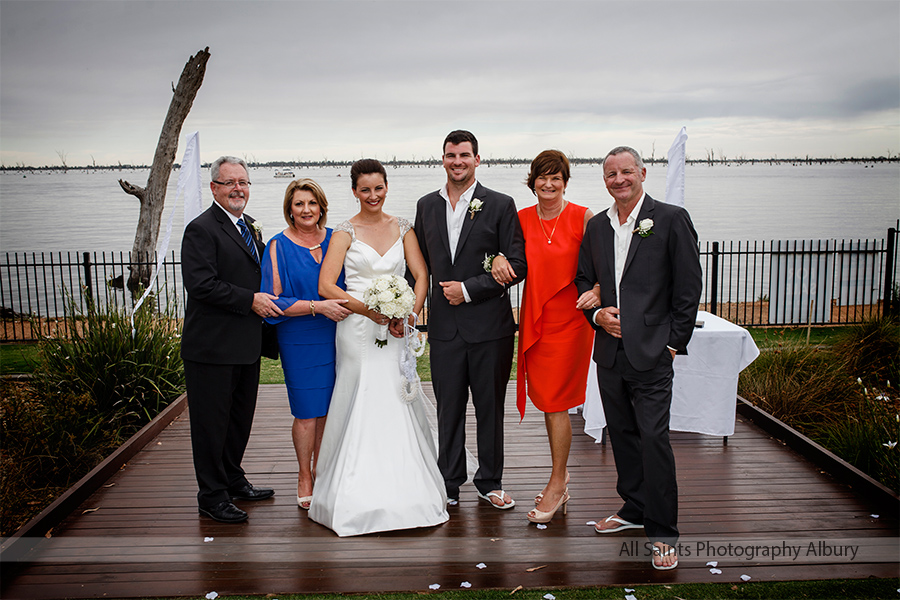 Lauren and Jason's wedding at Yarrawonga. | ls032.jpg