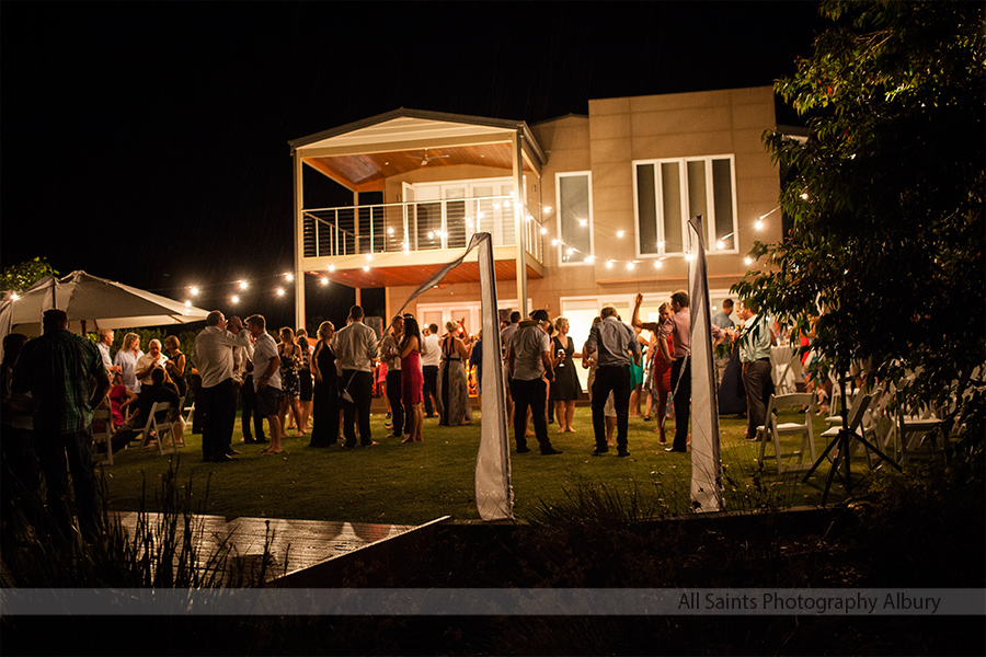 Lauren and Jason's wedding at Yarrawonga. | ls078.jpg