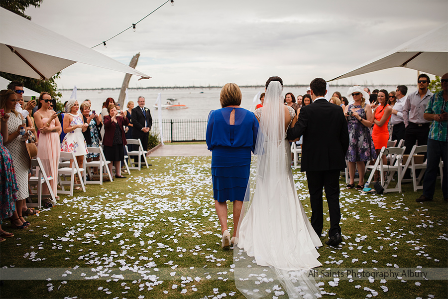 Lauren and Jason's wedding at Yarrawonga. | ls014.jpg