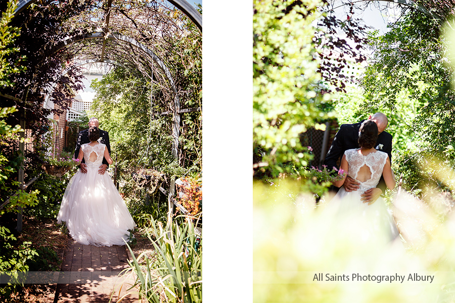 Rochelle and Geoff's weddding at the Junee Chocolate and Licorice Factory. | rg013.jpg