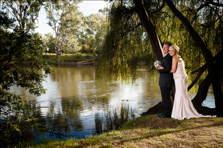 Karen and David's Albury Manor House Wedding | d062.jpg