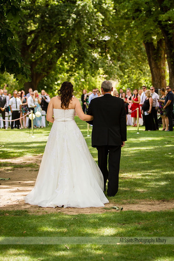 Krystal and Scott's Albury Botanical Gardens Wedding | w007.jpg