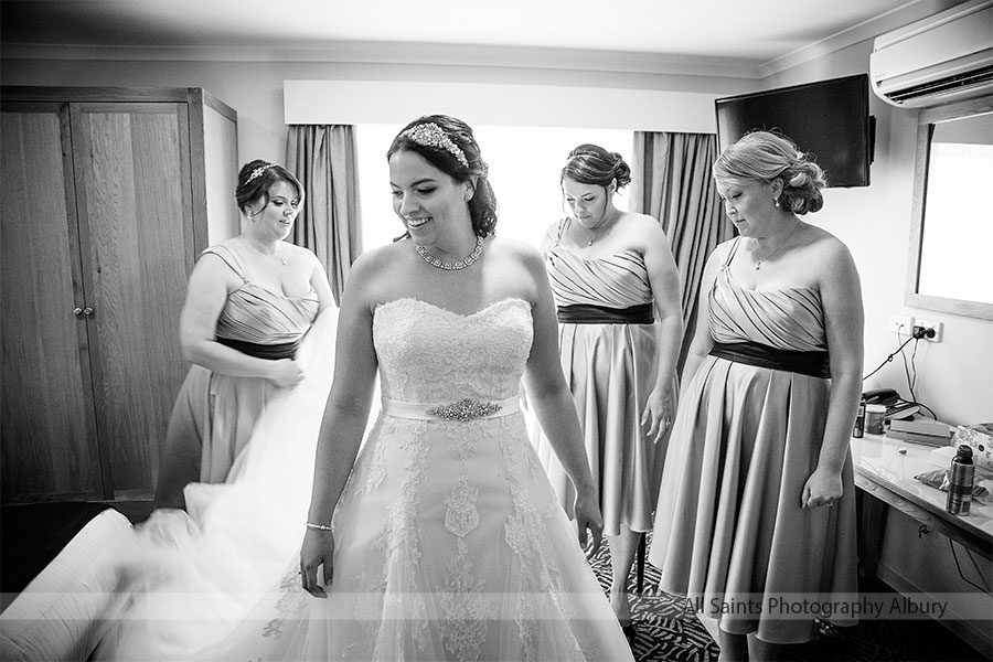 Krystal and Scott's Albury Botanical Gardens Wedding | w004.jpg