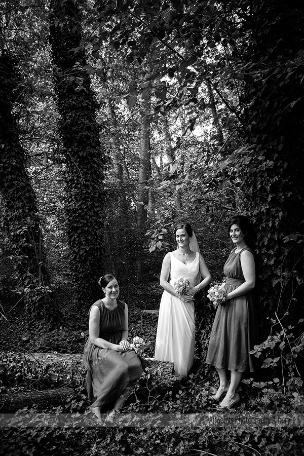 Sara and Christian's Albury Botanic Gardens Wedding | s019.jpg