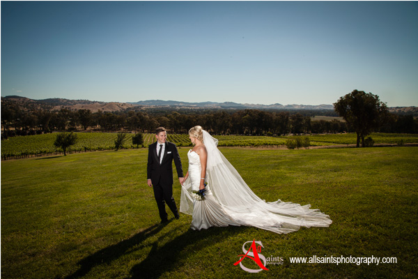 Erin and Joshua wedding at St Marys' , Myrtleford. | ed024.jpg