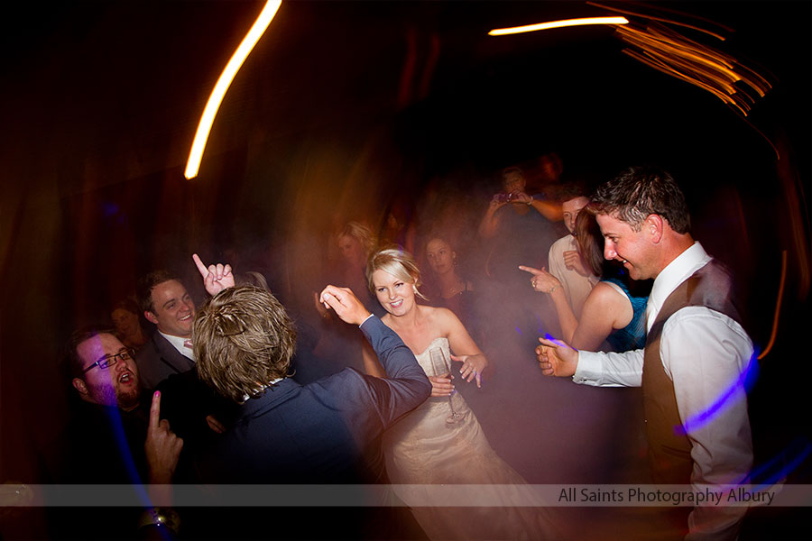 Sarah and Simon's wedding at the  Wagga City Golf Club, Wagga Wagga. | b032.jpg