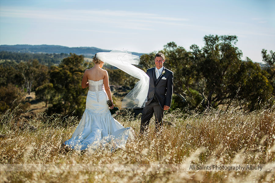 Sarah and Simon's wedding at the  Wagga City Golf Club, Wagga Wagga. | b016.jpg