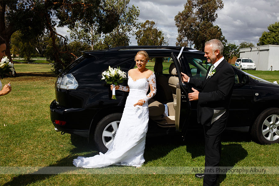 Emma & Jarryd's  wedding at the Yarrawonga Yacht Club.  | Yarrawonga-Yacht-Club-weddings-Emma-Jarryd-0011.JPG