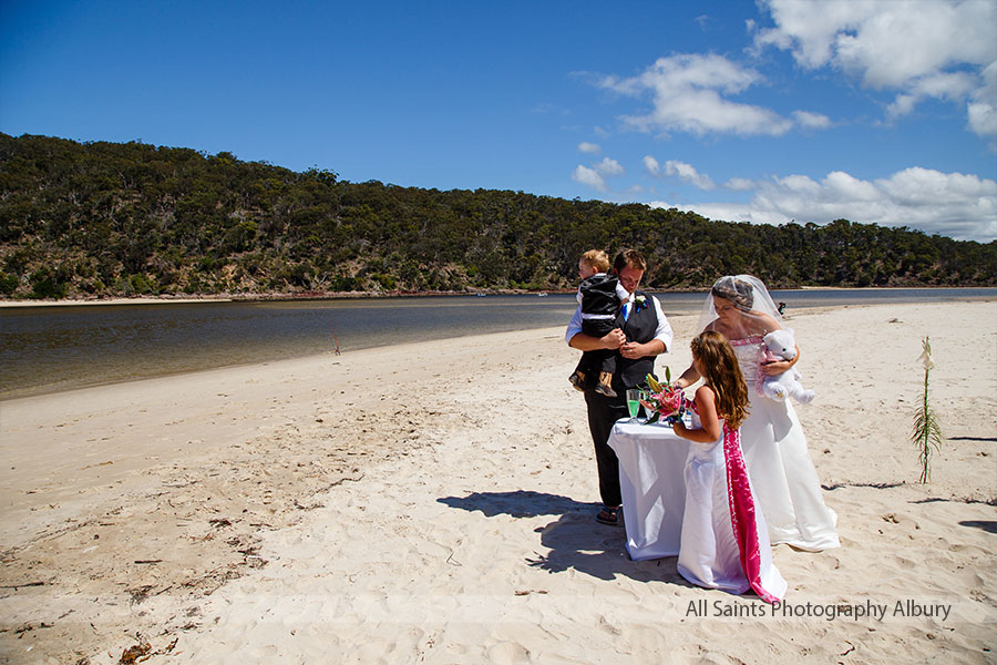 Kristin & Scott's wedding at the Oaklands Event Centre Pambula, Sapphire Coast N.S.W. | Pambula-Saphire-Coast-wedding-photographer-anoleck_0018.JPG