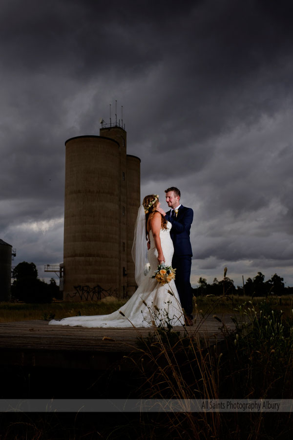 Leanne and Andrew's Yarrawonga Golf Club  Resort Wedding. | Yarrawonga-Golf-Club-weddings-Leanne-Andrew-0028.JPG