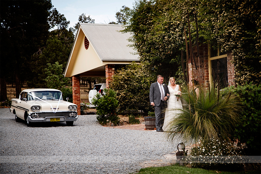 Emma and Paul's wedding at  St Edwards' of the Riverina, Wagga. | St-Edwards-Riverina-Wagga-Weddings-Emma-Paul-0007.JPG