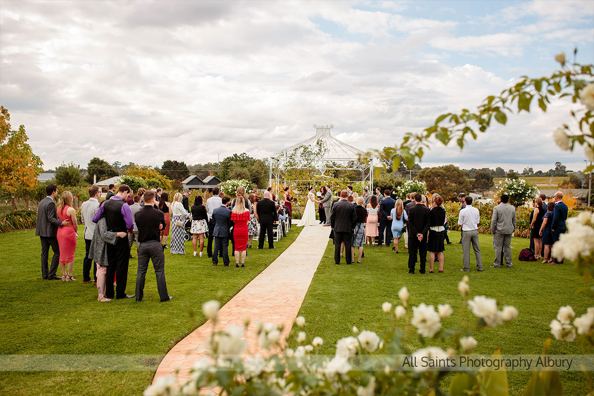 Jessica & Thomas'  wedding at De Bortoli Wines, Rutherglen. | tuileries-rutherglen-weddings-all-saints-photography-Jessica-Thomas-0031.JPG