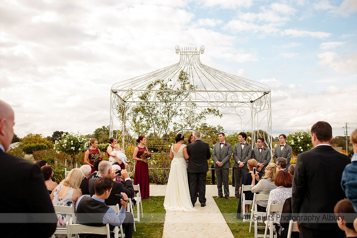 Jessica & Thomas'  wedding at De Bortoli Wines, Rutherglen. | tuileries-rutherglen-weddings-all-saints-photography-Jessica-Thomas-0029.JPG