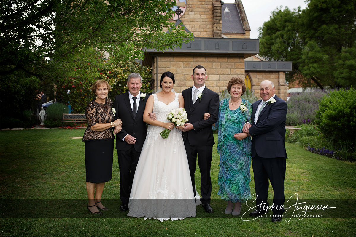 Amanda and Daniel's Hovell Tree Inn Albury wedding. | Hovell-tree-inn-albury-wedding-Amanda-daniel-0031.jpg