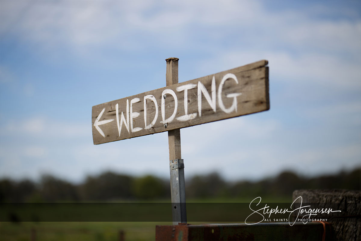 Samantha & Tom's wedding at Willowbank Events Albury. | Willowbank-Events-Albury-weddings-Samantha-Tom-0018.jpg