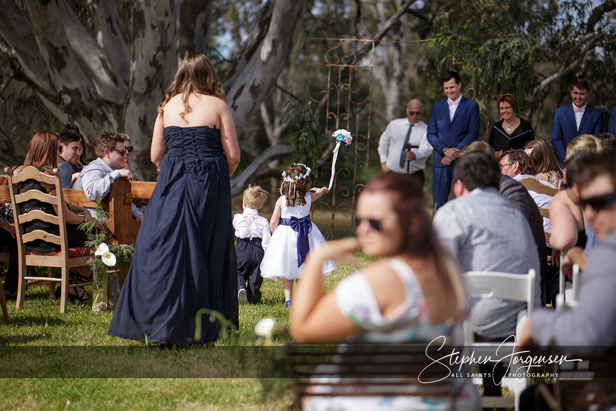 Samantha & Tom's wedding at Willowbank Events Albury. | Willowbank-Events-Albury-weddings-Samantha-Tom-0029.jpg