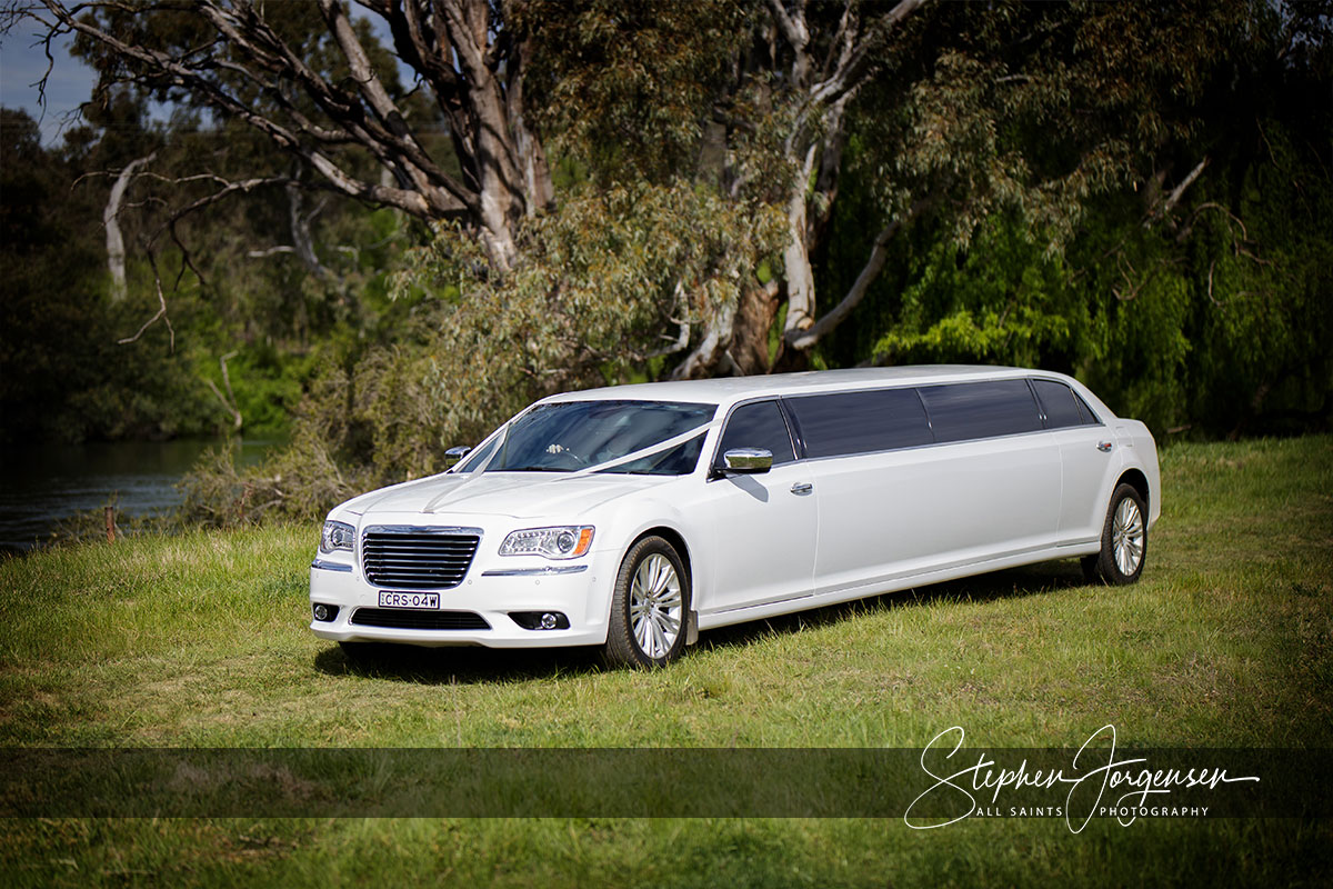 Samantha & Tom's wedding at Willowbank Events Albury. | Willowbank-Events-Albury-weddings-Samantha-Tom-0026.jpg