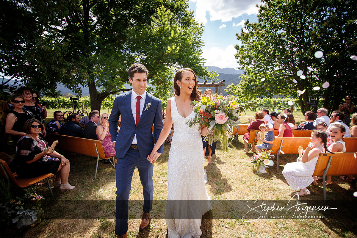 Lauren and Aaron's Wedding at The Red Stag Deer and Emu Farm Eurobin. | Red-Stag-Deer-and-Emu-Farm-Eurobin-weddings-Lauren-Aaron-0033.jpg