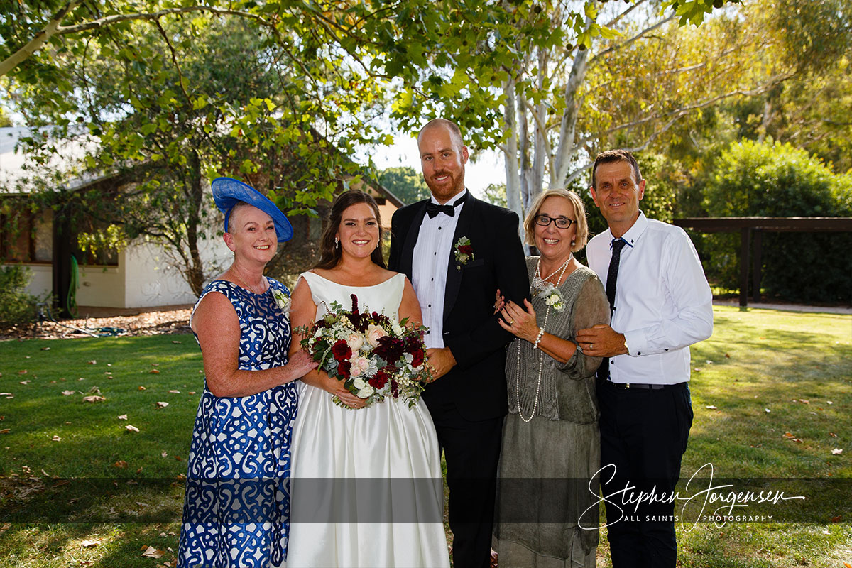 Beth and Josh's Wedding at Brown Brothers Winery Milawa. | brown-brothers-milawa-weddings-Beth-Josh-0035.jpg