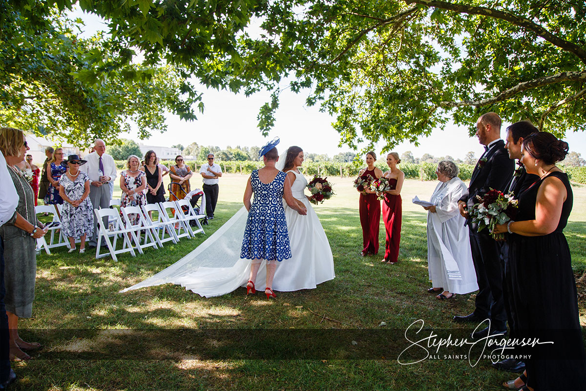 Beth and Josh's Wedding at Brown Brothers Winery Milawa. | brown-brothers-milawa-weddings-Beth-Josh-0020.jpg