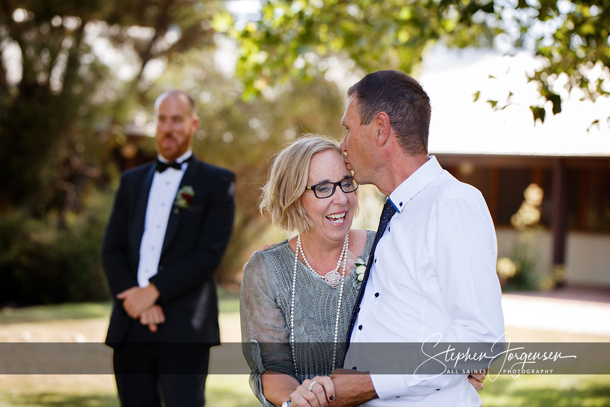 Beth and Josh's Wedding at Brown Brothers Winery Milawa. | brown-brothers-milawa-weddings-Beth-Josh-0013.jpg