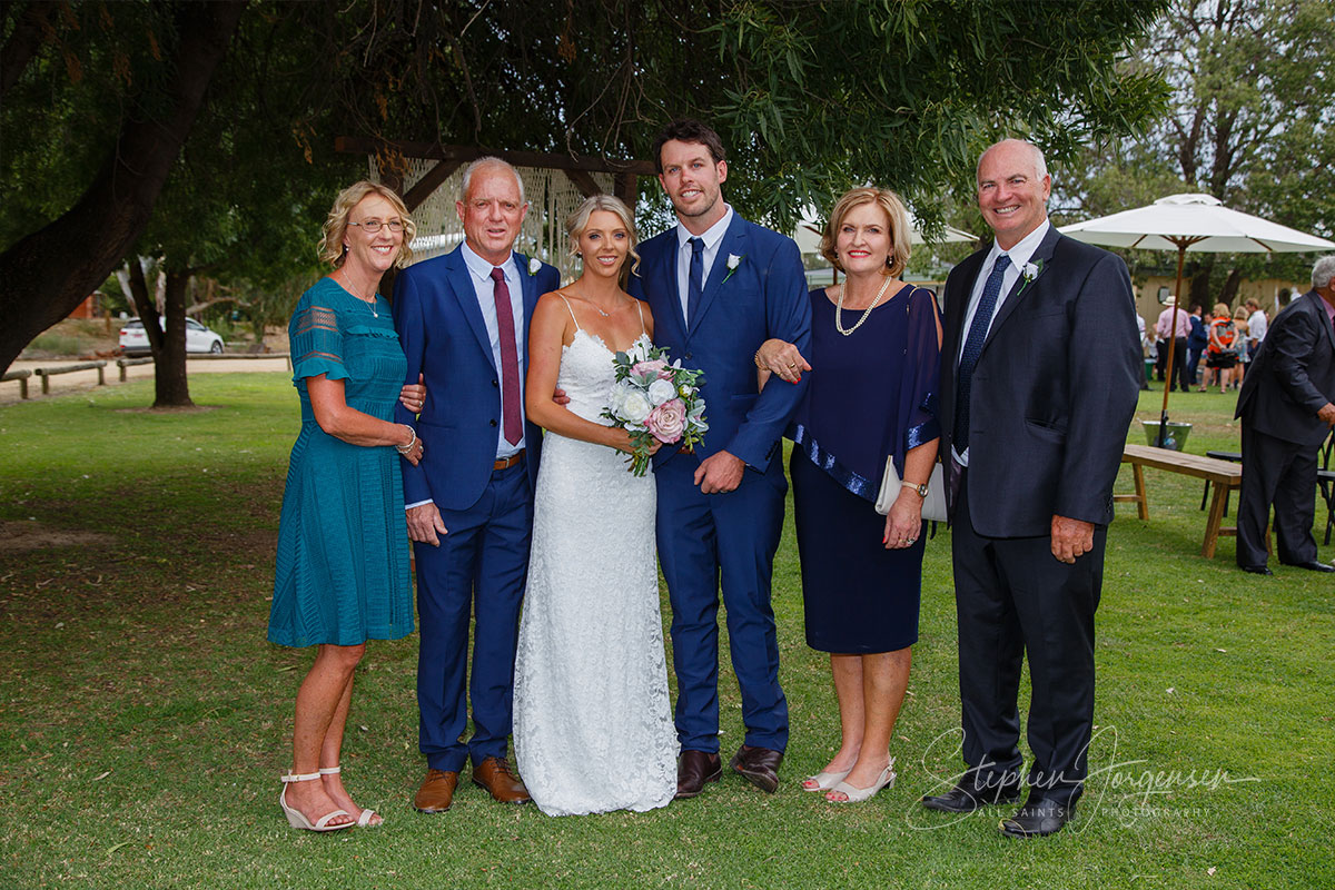 Alex and Anthony's Wedding at Deniliquin Boat Club | Deniliquinl-weddings-Alex-Anthony-0034.jpg