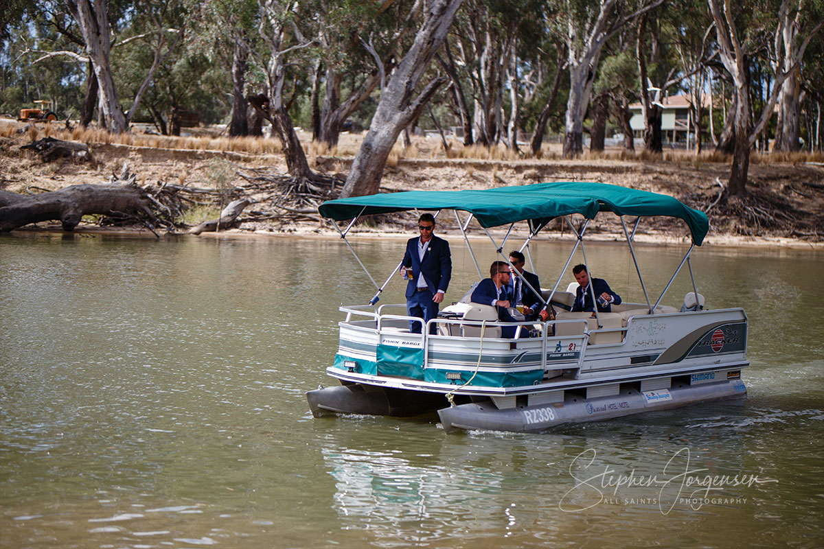 Alex and Anthony's Wedding at Deniliquin Boat Club | Deniliquinl-weddings-Alex-Anthony-0020.jpg