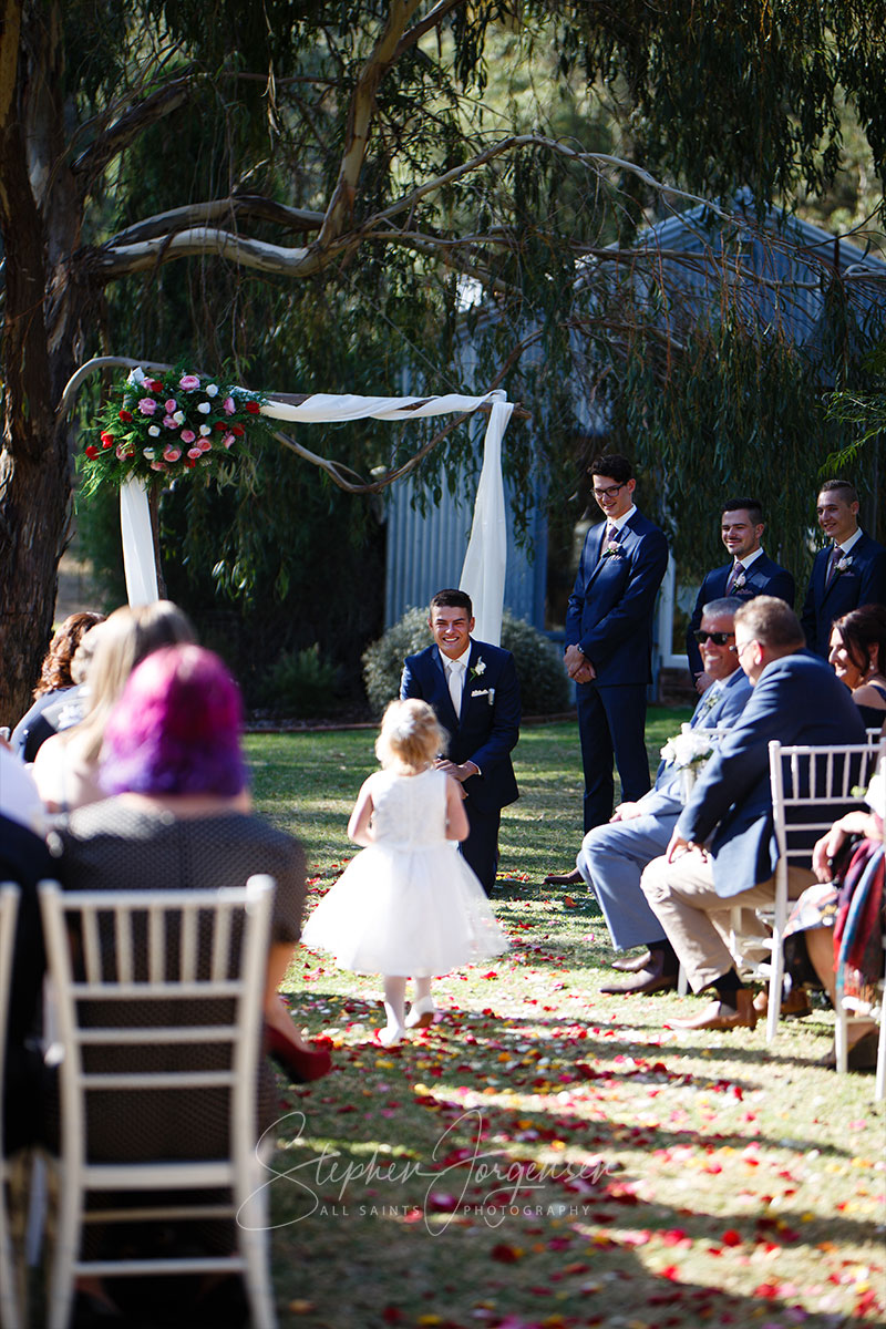 Emily and Jake's Wedding at Peregrine's Table Top Mountain | Peregrines-weddings-Emily-Jake-0030.jpg