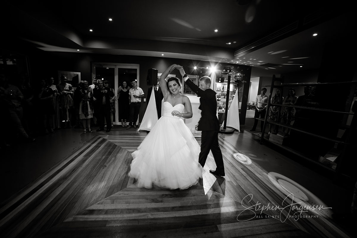 Elizabeth and Brett's wedding at Lancemore, Milawa. | Lindenwarah-milawa-weddings-Lizzie-Brett-0074.jpg