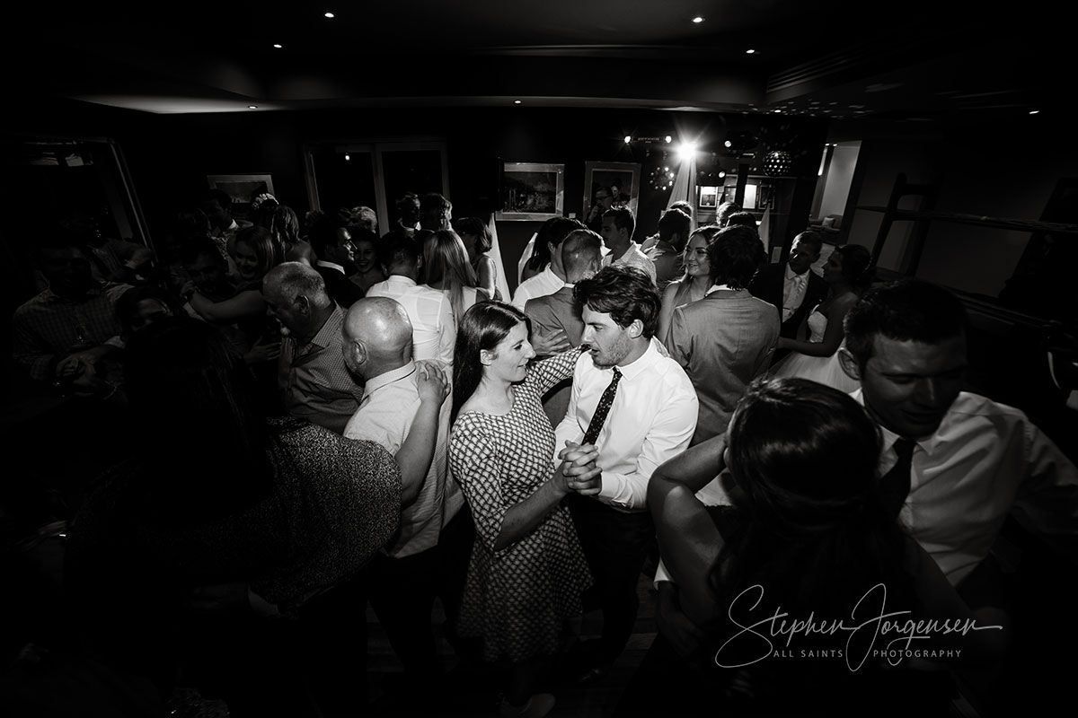 Elizabeth and Brett's wedding at Lancemore, Milawa. | Lindenwarah-milawa-weddings-Lizzie-Brett-0075.jpg