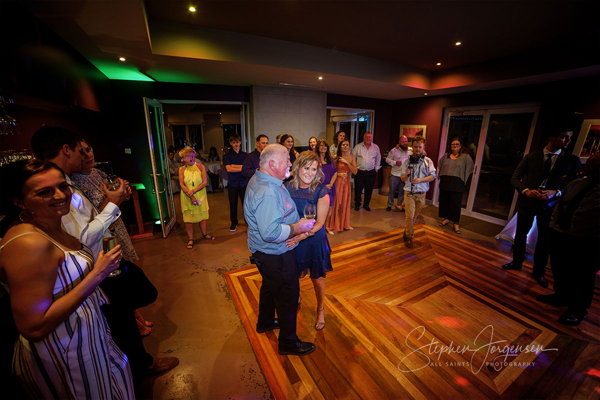 Elizabeth and Brett's wedding at Lancemore, Milawa. | Lindenwarah-milawa-weddings-Lizzie-Brett-0084.jpg