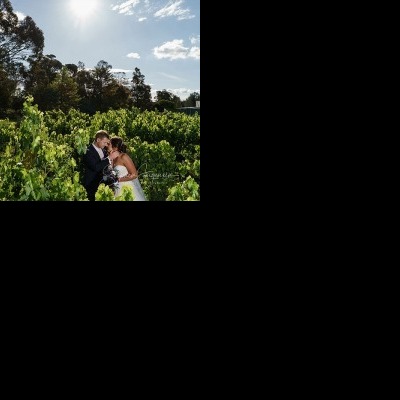 Elizabeth and Brett's wedding at Lancemore, Milawa. | Lindenwarah-milawa-weddings-Lizzie-Brett-0057.jpg