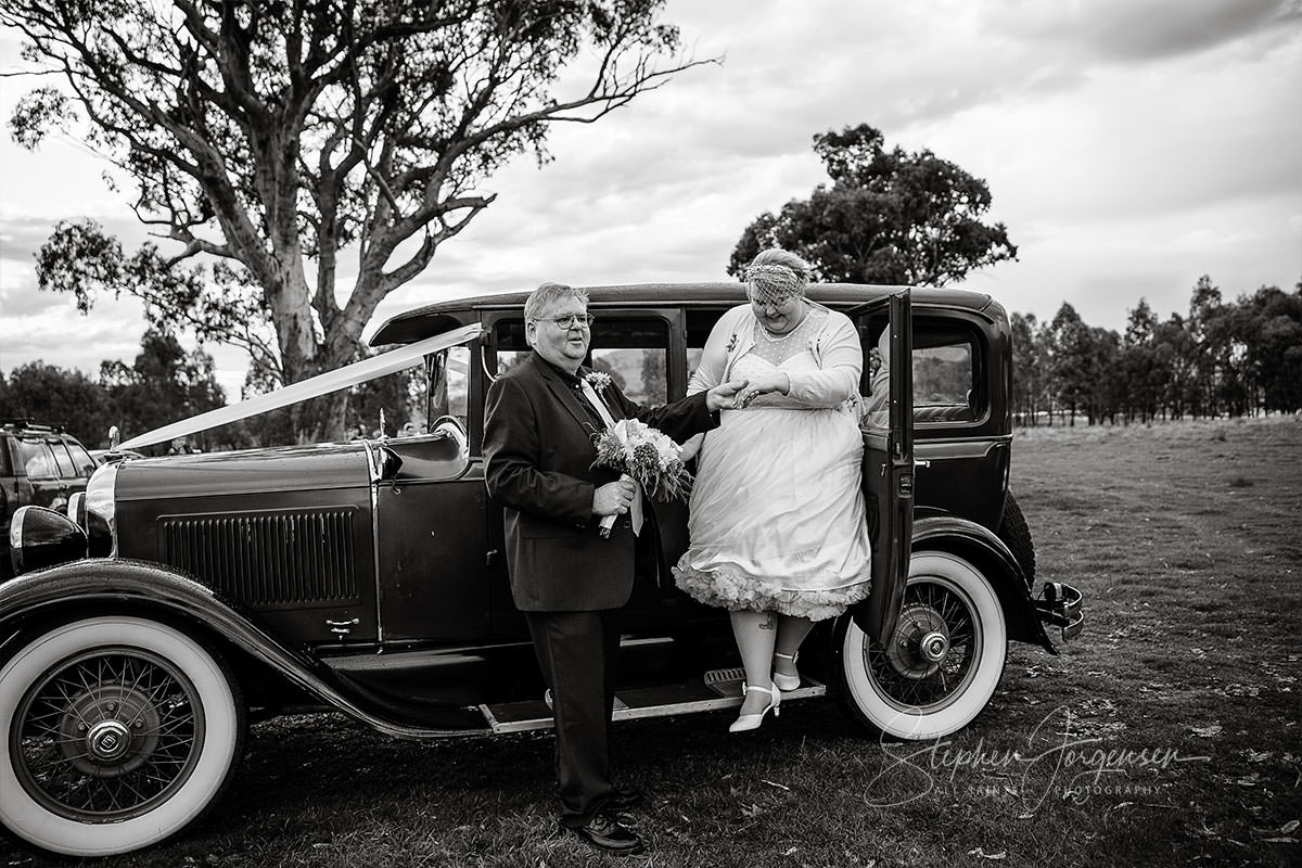 Jo and Fraser's wedding at The Wool Press Granya | Granya-Wool-Press-weddings-Jo-Fraser-0043.jpg