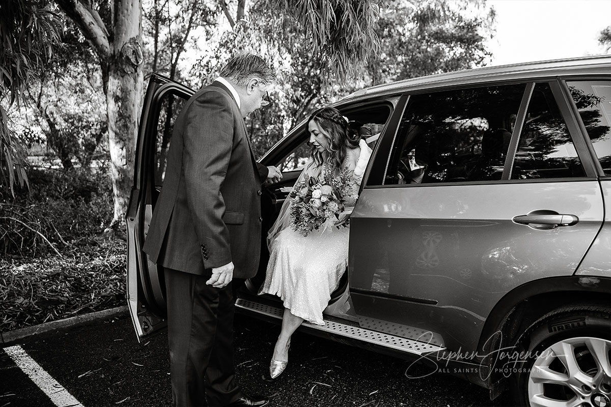 Miranda and James's Wedding at Brown Brothers Winery, Milawa  | Milawa Wedding Photographers | Brown-Brothers-Milawa-weddings-Miranda-James-0027.jpg