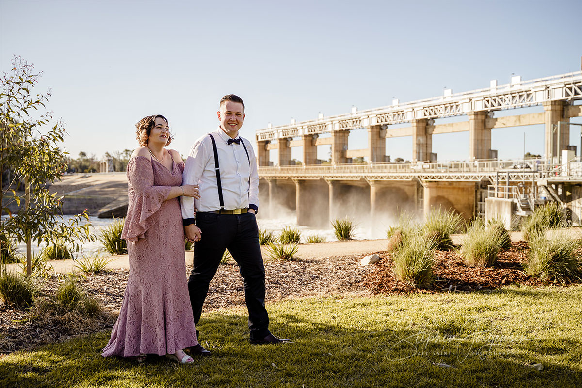 Alyce and Joshua's Yarrawonga / Mulwala  intimate elopement wedding. | Yarrawonga-Mulwala-weddings-Alyce-Joshua-0032.jpg