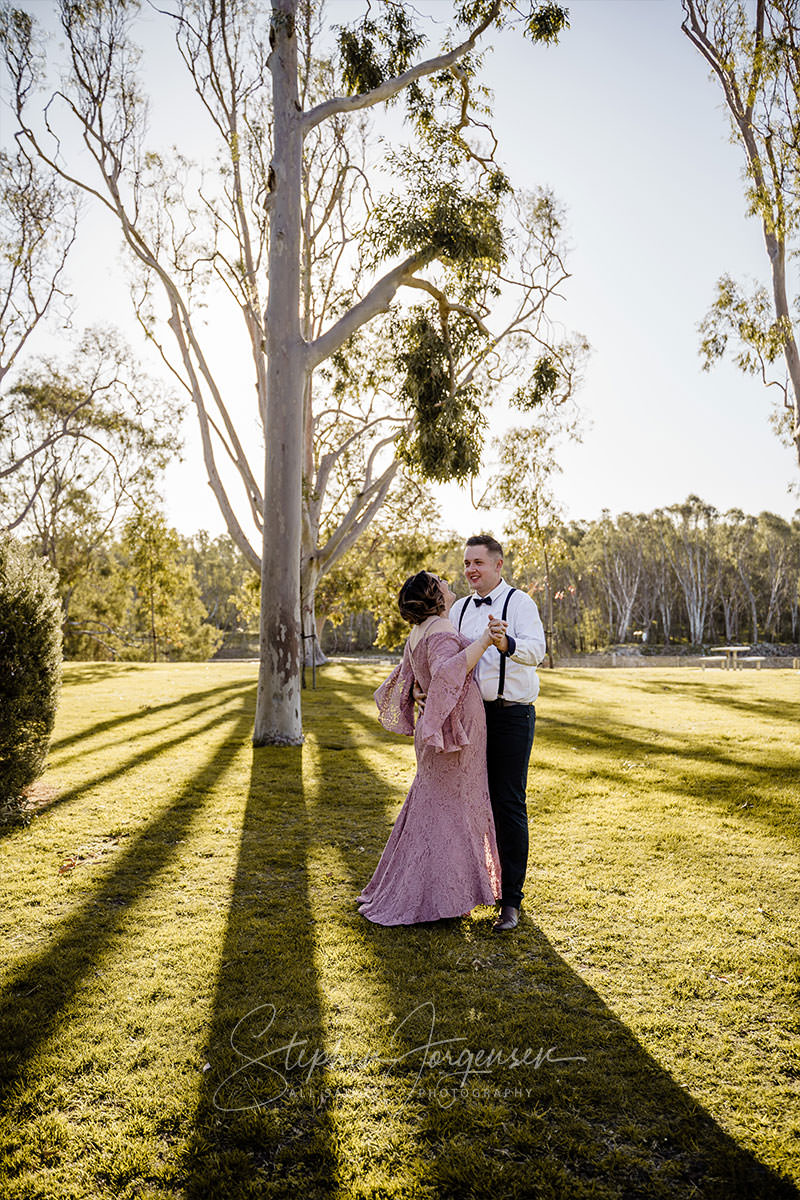 Alyce and Joshua's Yarrawonga / Mulwala  intimate elopement wedding. | Yarrawonga-Mulwala-weddings-Alyce-Joshua-0033.jpg