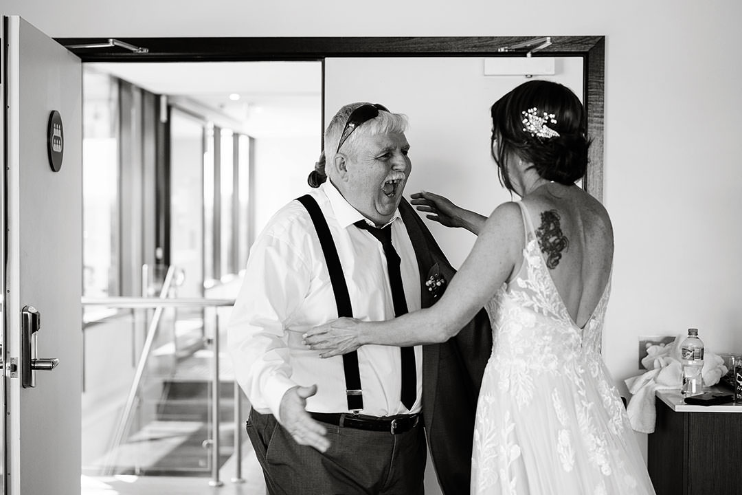 Tanya and Joe's Wedding at The Wodonga Golf Club. | Wodonga-Golf-Club--weddings-Tanya-Joe-0016.jpg