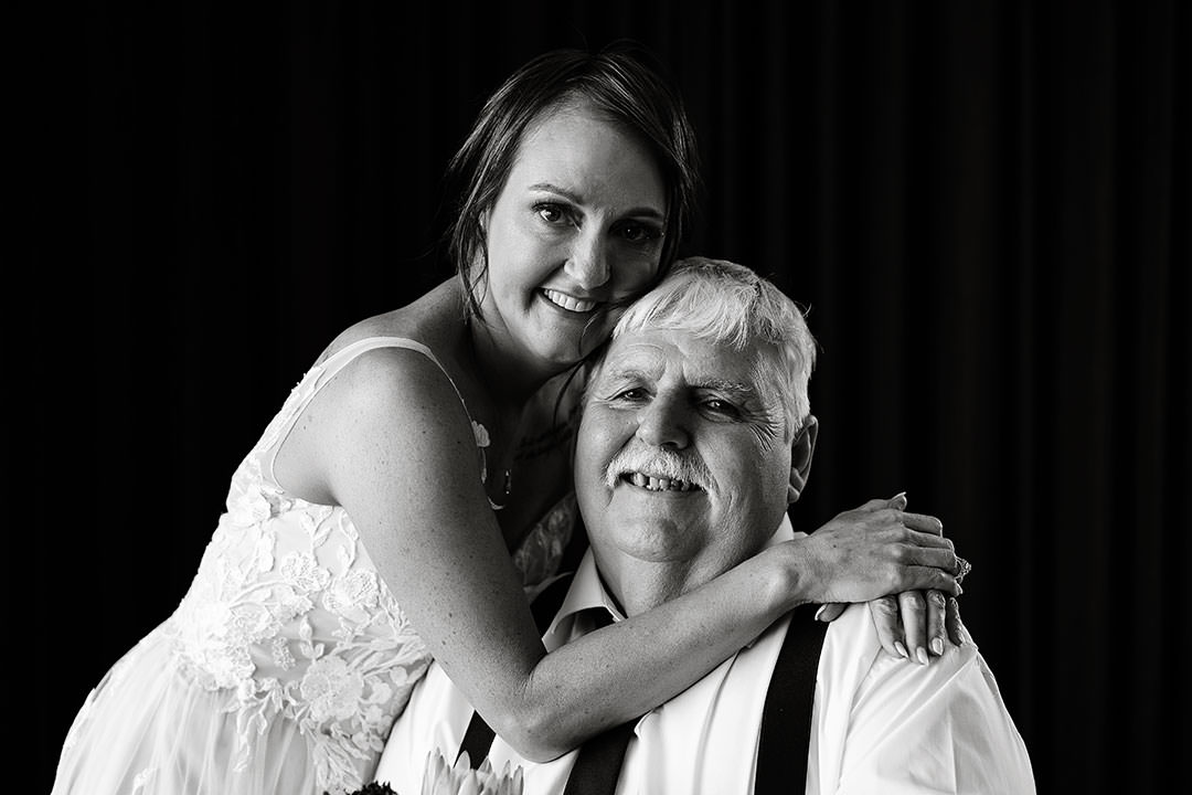 Tanya and Joe's Wedding at The Wodonga Golf Club. | Wodonga-Golf-Club--weddings-Tanya-Joe-0017.jpg