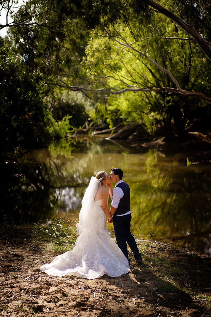 Sarah and Linden's Wedding at Oxley, Victoria. | Oxley-Victoria-King-Valley--weddings-Sarah-Linden-0029a.jpg