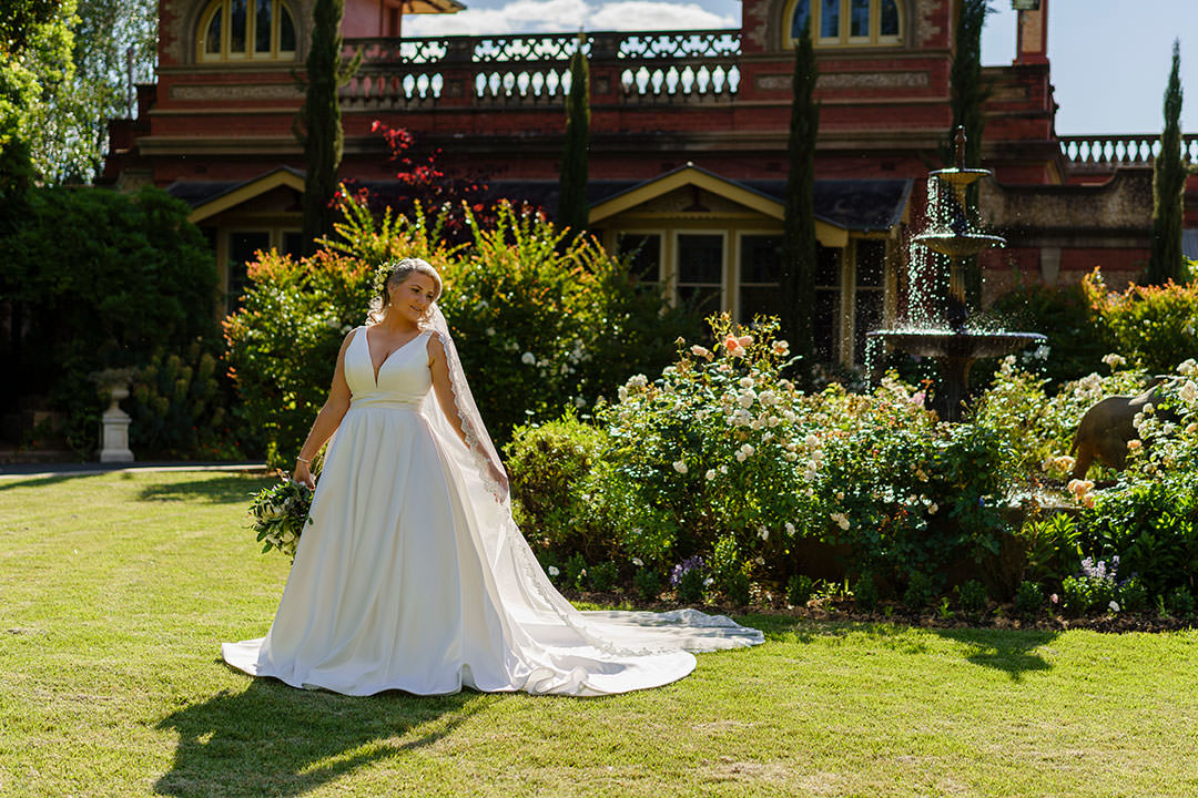 Tabitha and Michael's Wedding at Adamshurst, Albury. | Adamshurst-Albury-Weddings-Tabitha-michael-0027.jpg