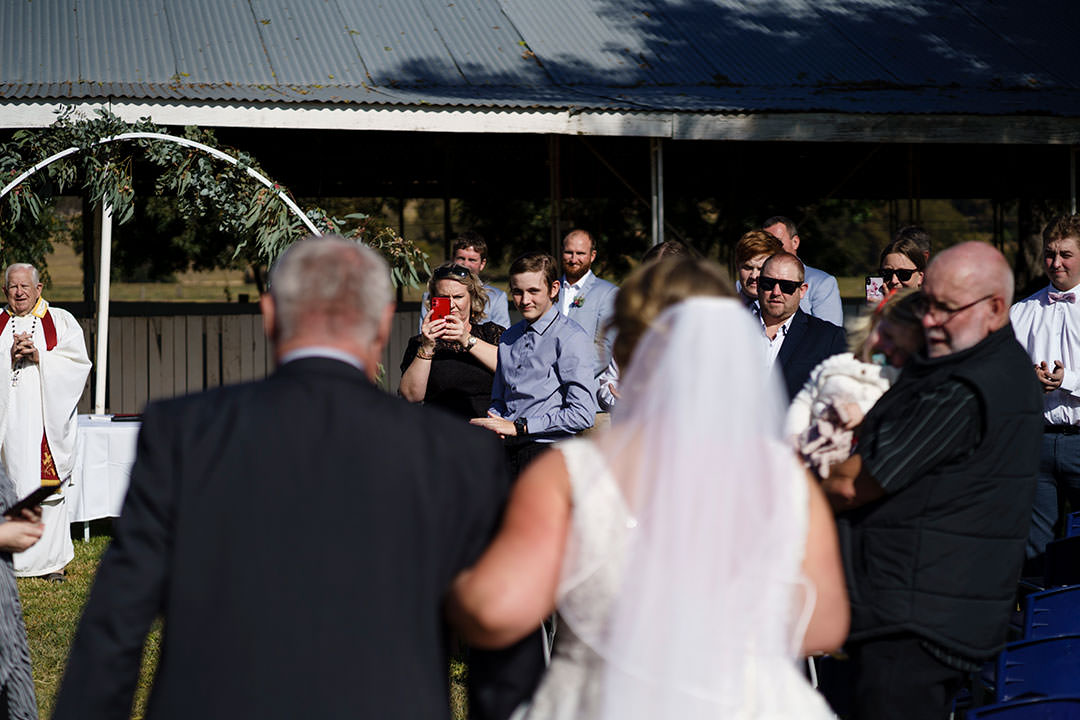 Natalie and Jason's Wedding at the Gundagai Racecourse. | Gundagai-Racecourse-Weddings-Natalie-Jason-0016.jpg