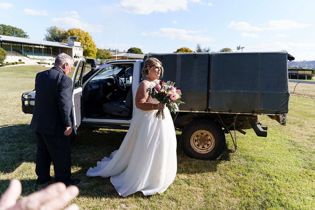 Natalie and Jason's Wedding at the Gundagai Racecourse. | Gundagai-Racecourse-Weddings-Natalie-Jason-0014.jpg