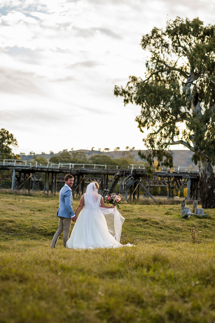 Natalie and Jason's Wedding at the Gundagai Racecourse. | Gundagai-Racecourse-Weddings-Natalie-Jason-0035.jpg