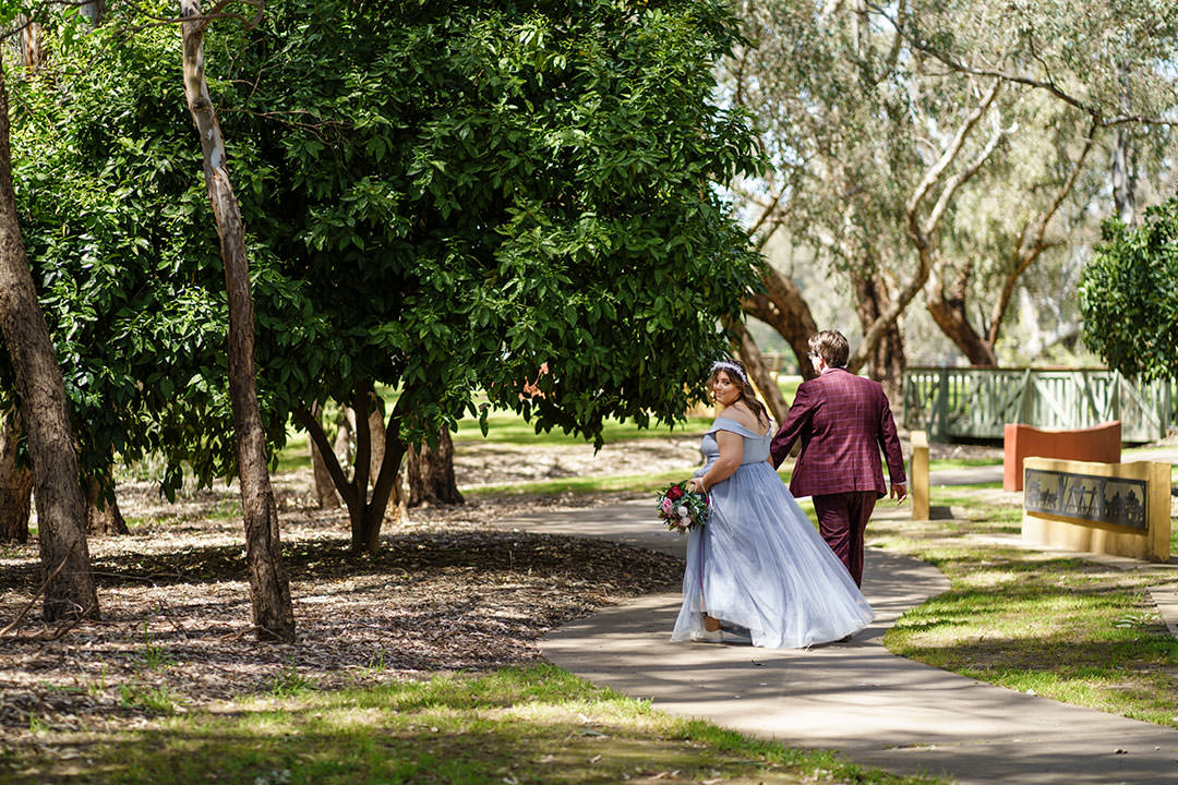 Laura and Marks wedding at Sumsion Gardens Wodonga | Sumsion-Gardens-Wodonga-Wedding-Laura-Mark-0022.jpg