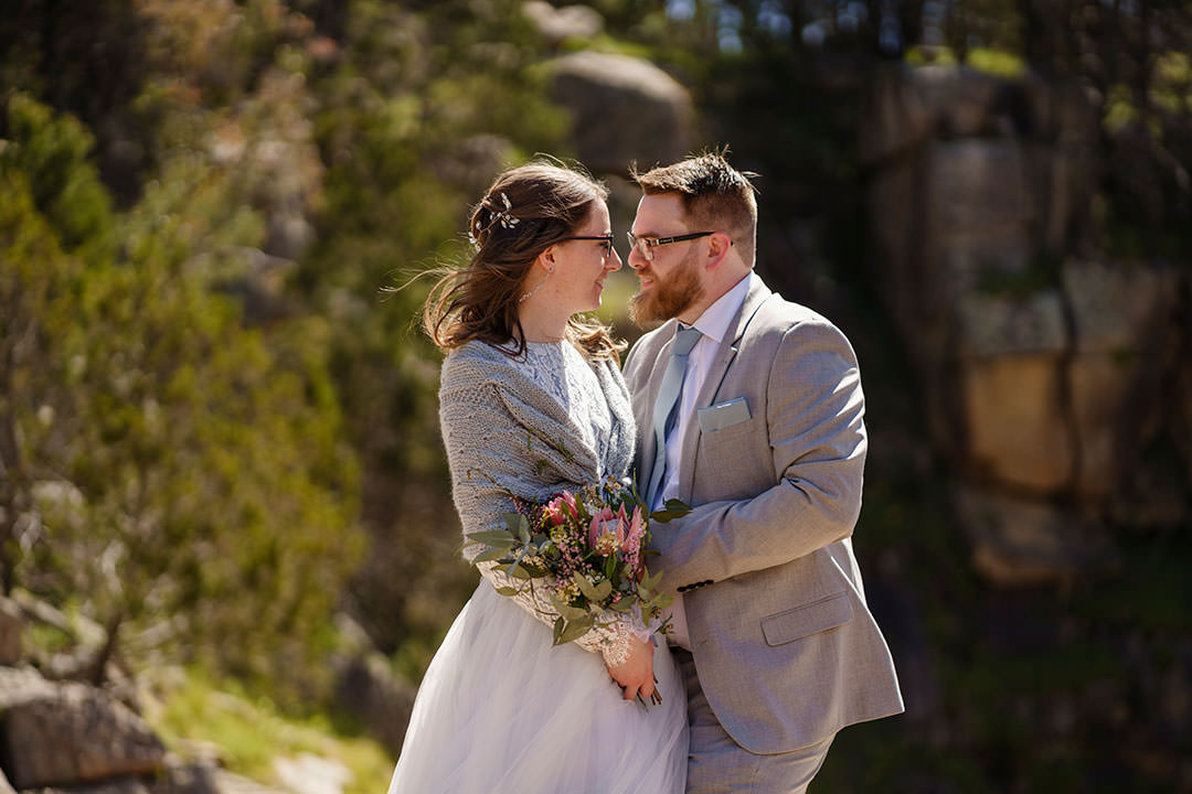 Maddison and Damien's wedding at Woolshed Falls Beechworth | Woolshed-Falls-Beechworth-Wedding-Maddison-Damien-0003.jpg