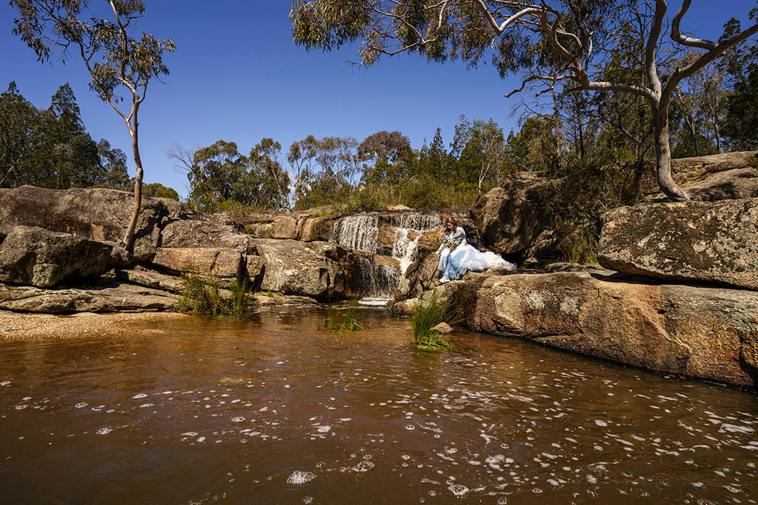 Maddison and Damien's wedding at Woolshed Falls Beechworth | Woolshed-Falls-Beechworth-Wedding-Maddison-Damien-0008.jpg