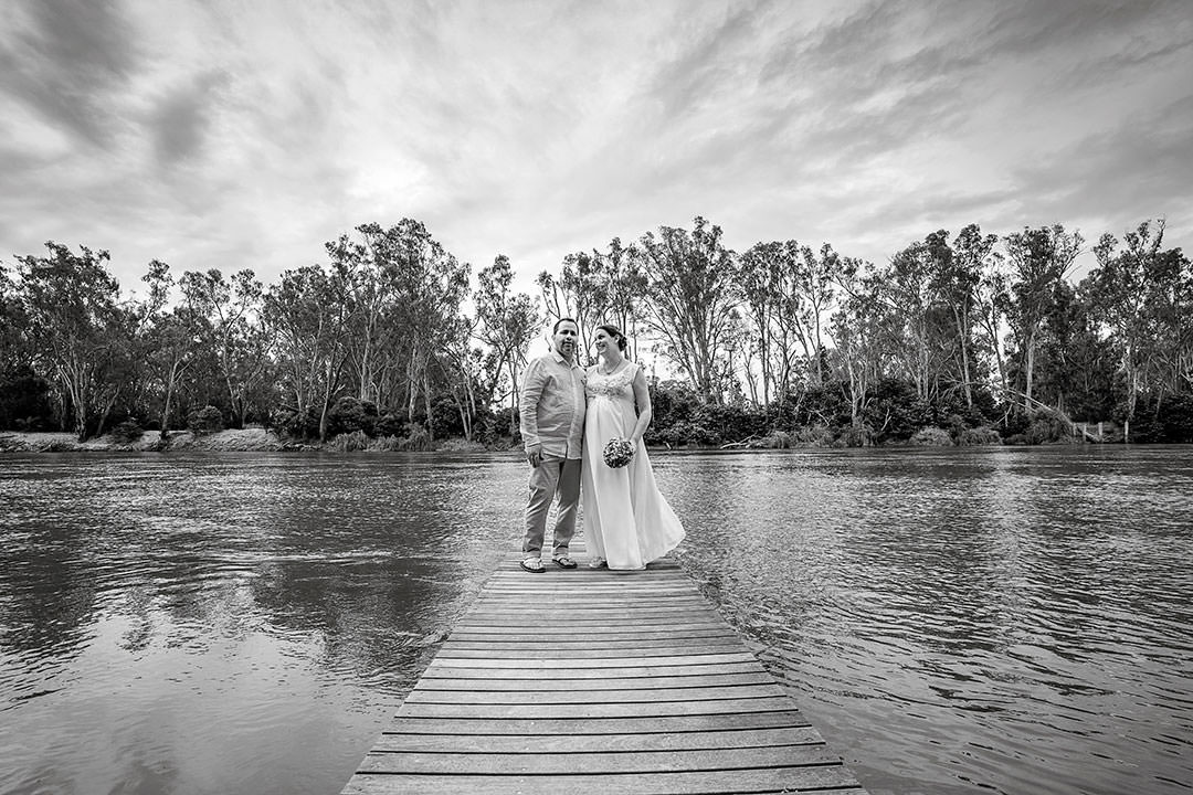 Jamay and Robert's wedding at Wahgunyah Victoria | Wahgunyah-Weddings-Jamay-Robert-0016.jpg