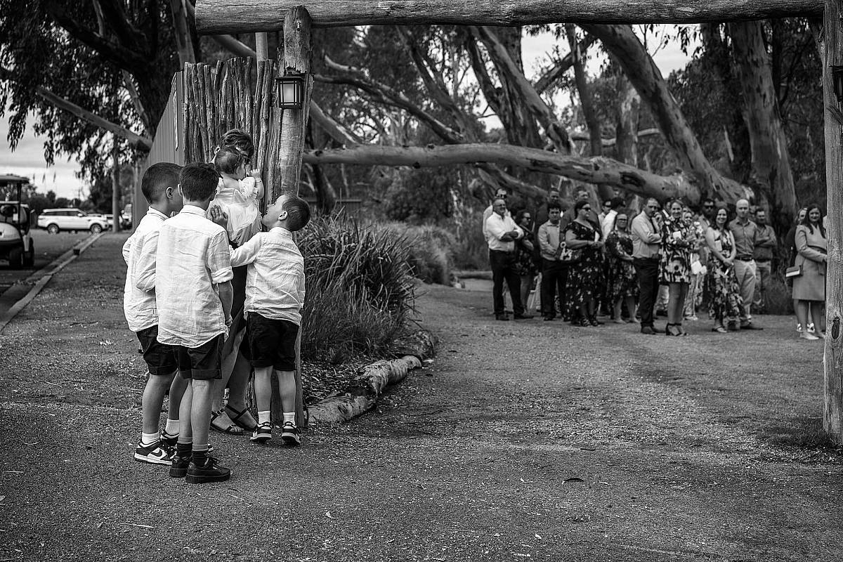 Sam and Louis' Wedding at the Yarrawonga Mulwala Golf Club Resort | Yarrawonga-Golf-Club-Resort-Weddings-Sam-Louis-0022.jpg