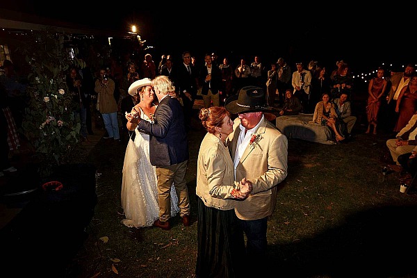 Steph & Kerrod’s Wedding at Braymont Gardens | Tumbarumba Wedding Photographers  | Tumbarumba-Weddings-Steph-Kerrod-00033.jpg