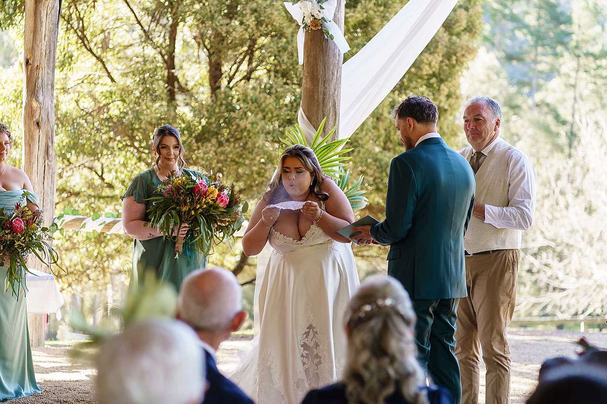 Bethany & Isaac’s Wedding at Sebel Pinnacle Valley Resort – Captured by All Saints Photography Albury | Sebel-Pinnacle-Valley-resort-Weddings-Bethany-Isaac-0020.jpg